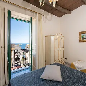 Residenza Del Duca & 2*, Amalfi Itália