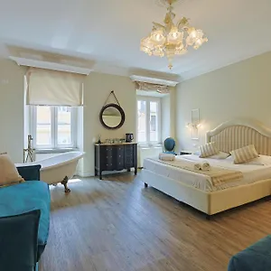 Art House Relais56 Luxury Nuova Gestione Πανσιόν